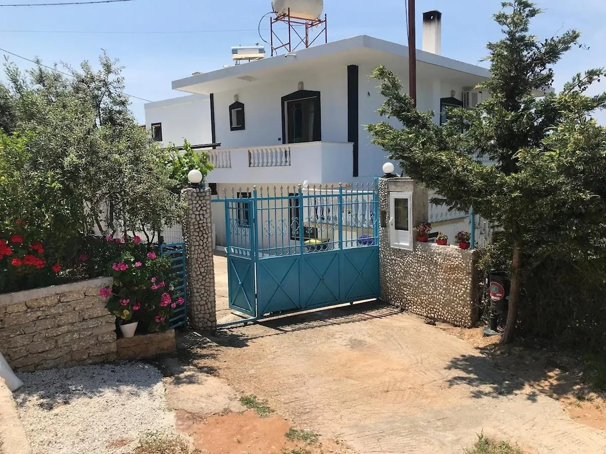 Guesthouse Marios Ksamil